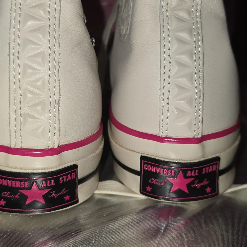 Converse Beige High-Top Sneakers with Pink Accent - Picture 4 of 13
